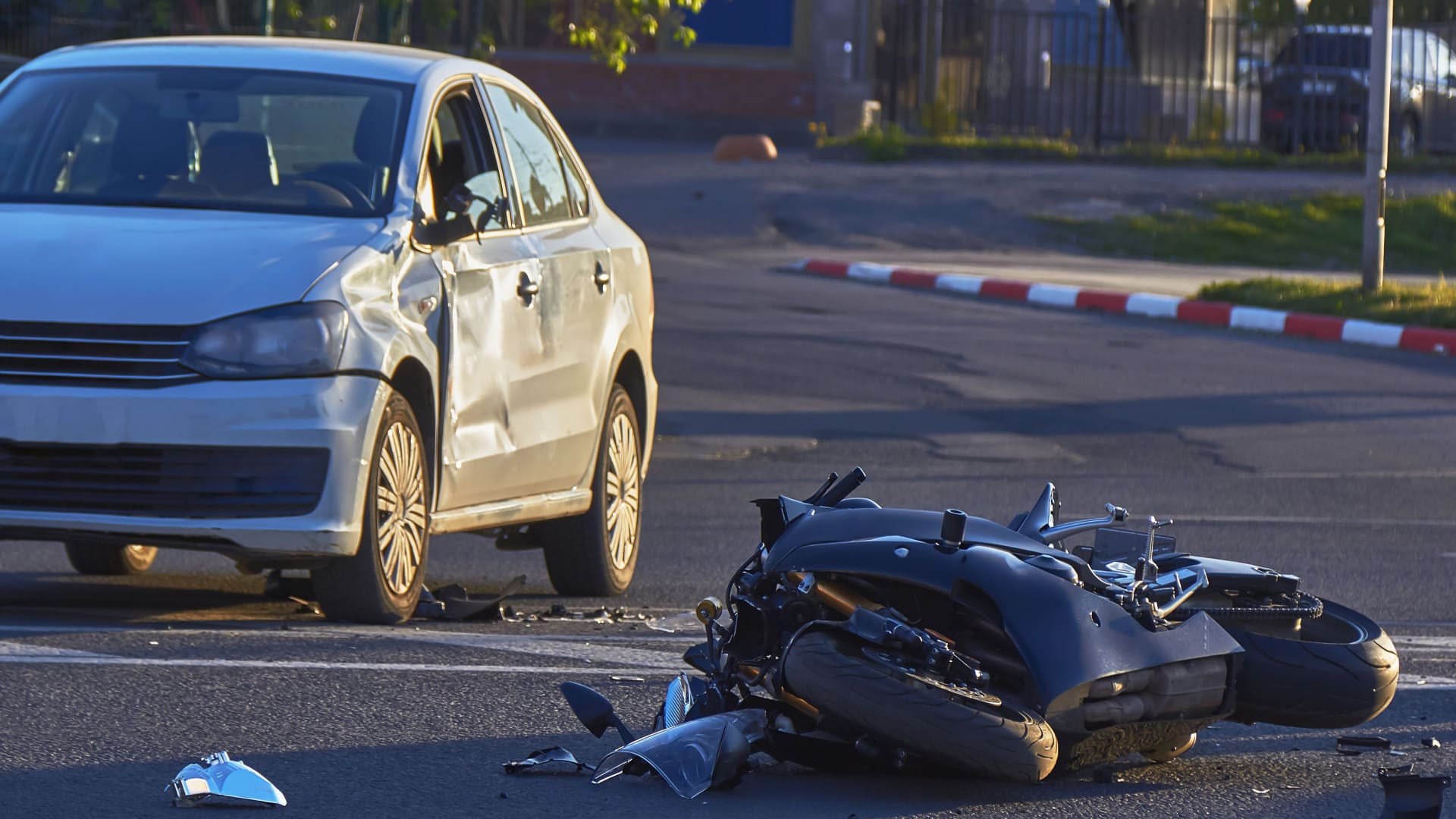 Motorcycle Accident Kills 1 in El Paso